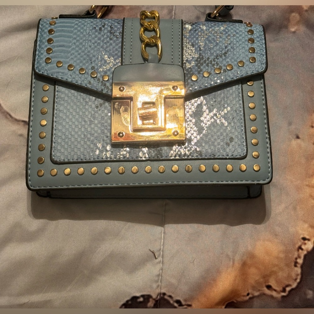 Baby blue crossbody purse